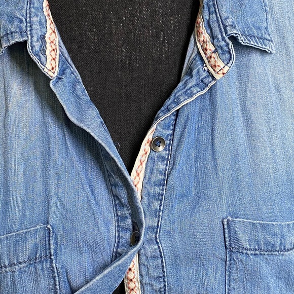 Maurices denim relaxed shirt womens large long sleeve lightweight top - Picture 6 of 7